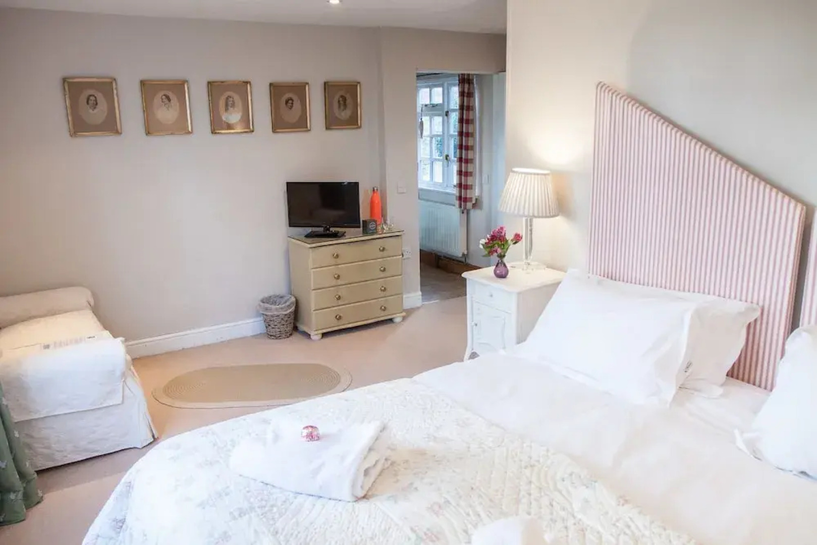 West End Flower Farm Bed and Breakfast