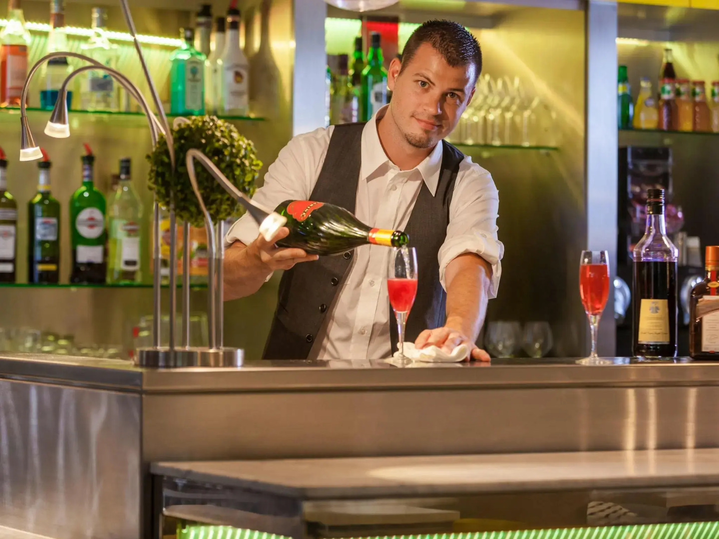 Mercure Paris Massy Gare TGV