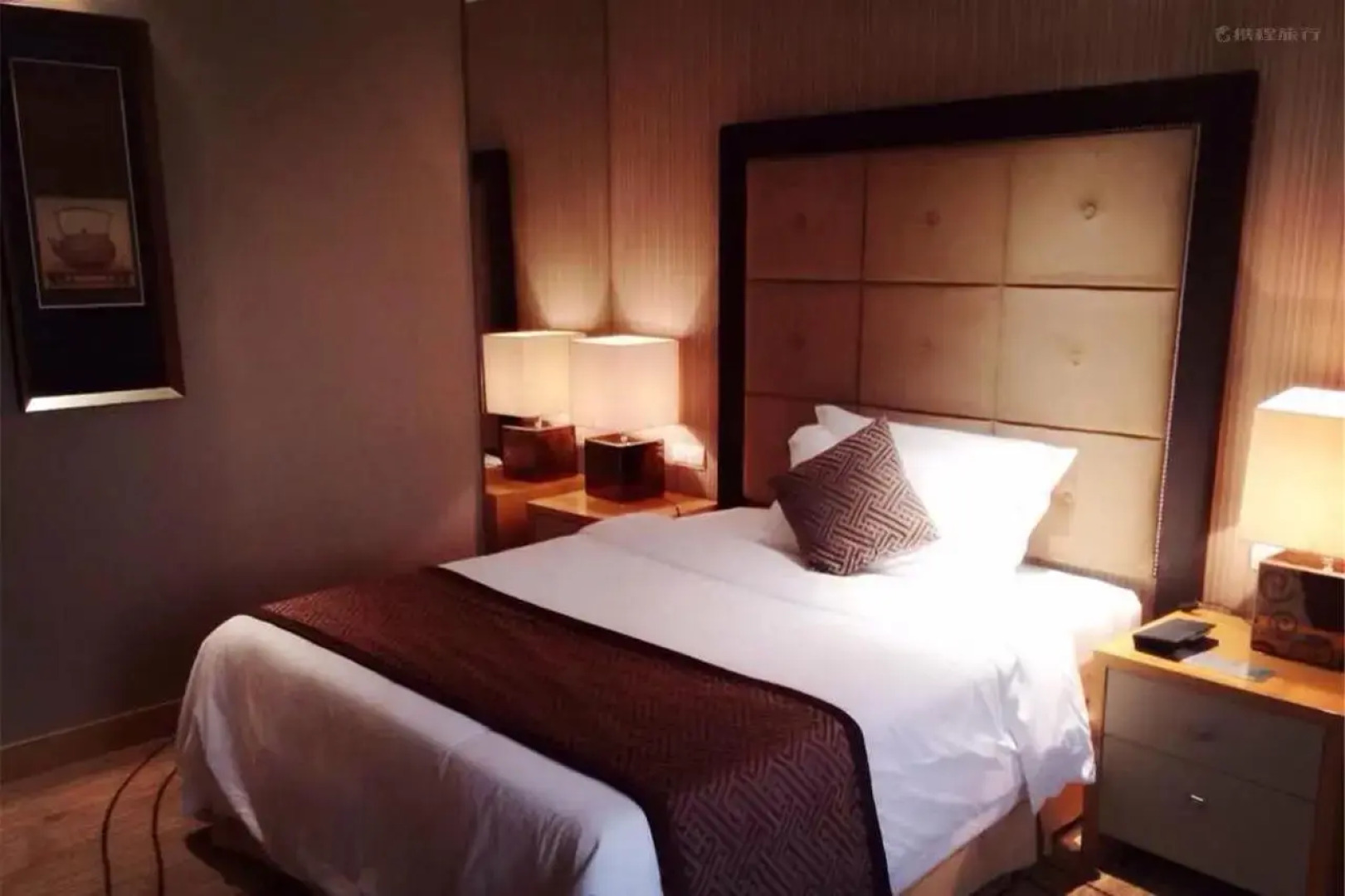 XinHua JianGuo Hotel