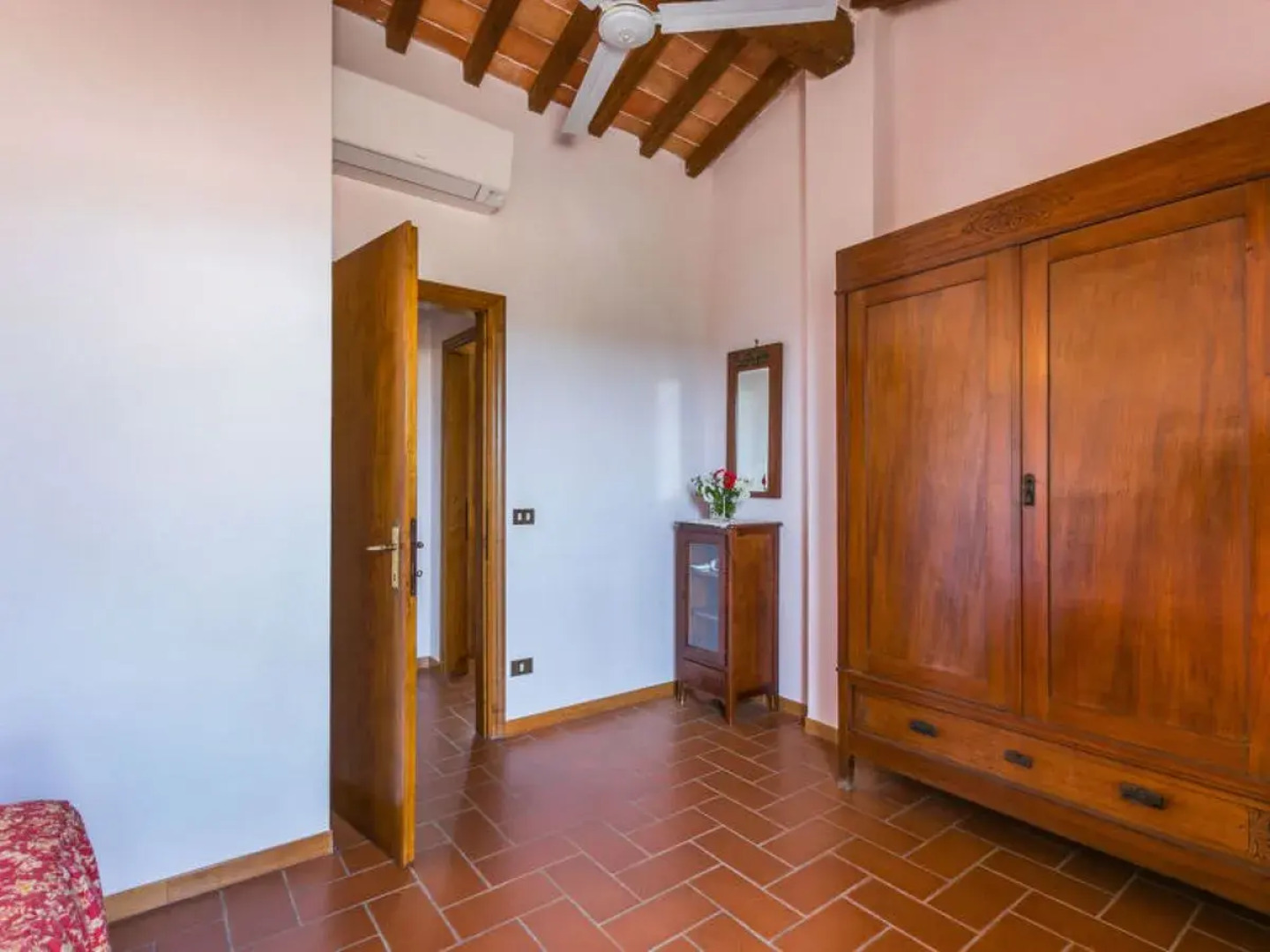 House Salustri Cinigiano 16386