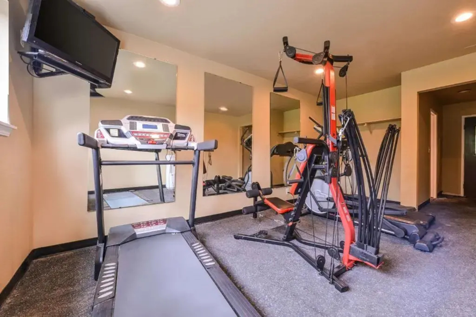 Days Inn Kent - Meeker St.