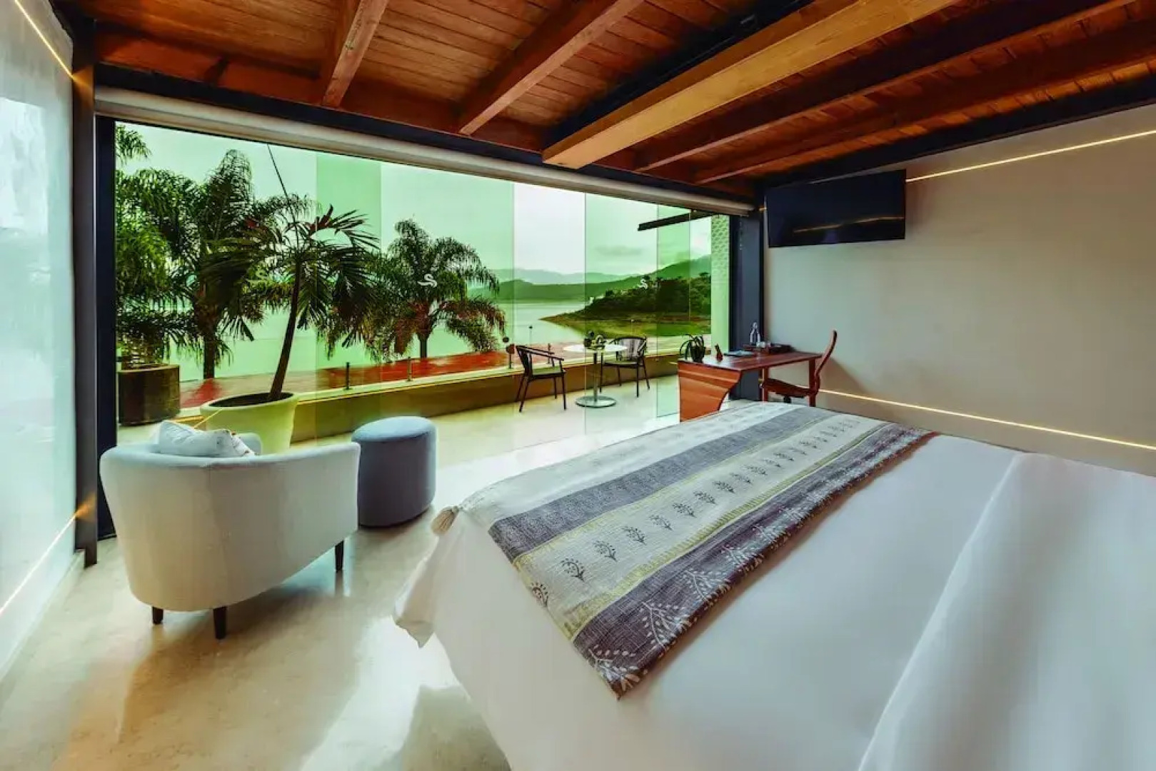 Santuario Valle de Bravo