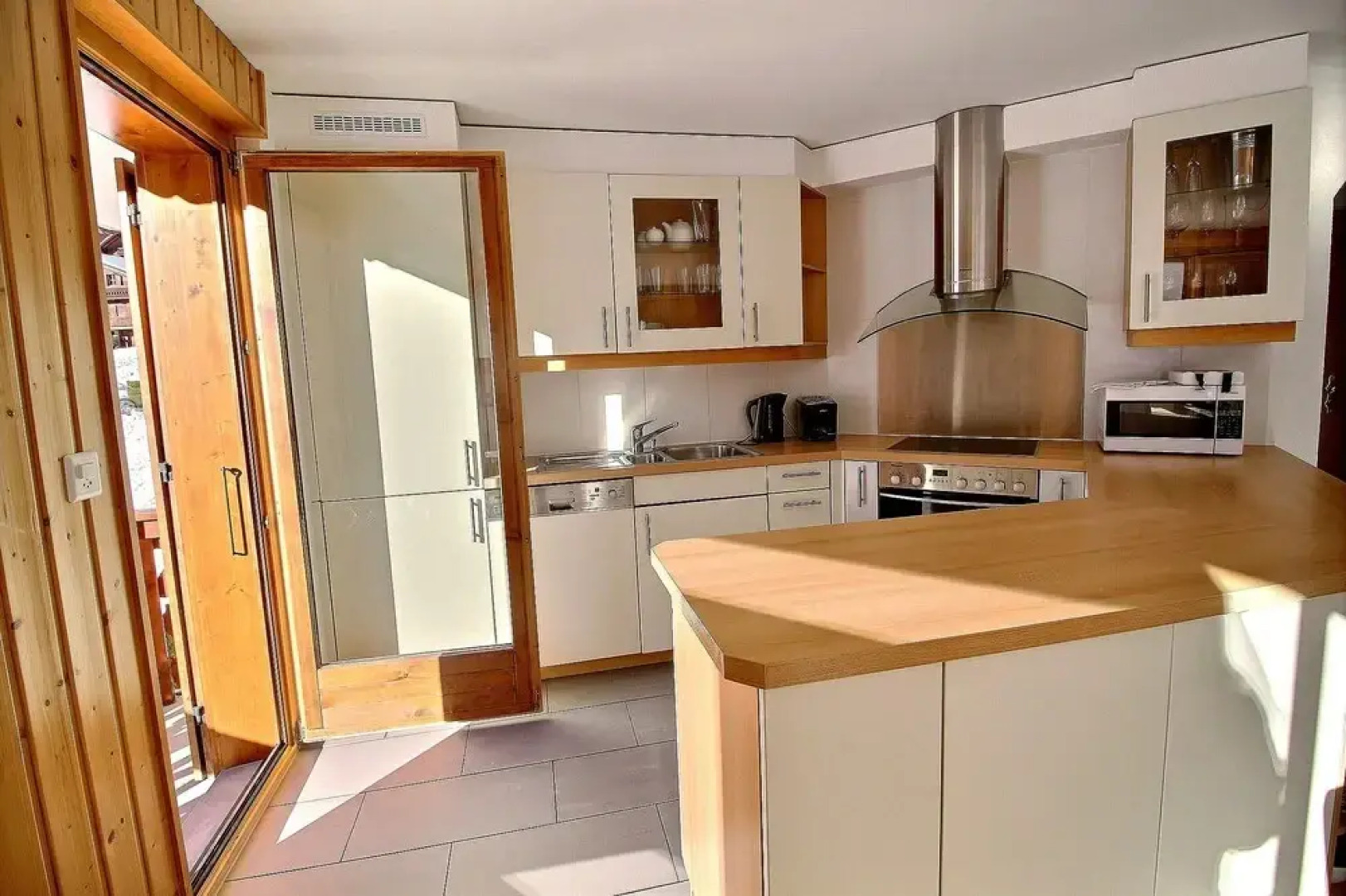 Ripaille - Nice Apartment of 110m2 Located 400 Meters From the Cableway