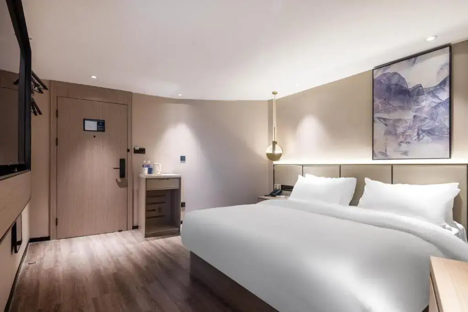 Xinhuating Business Hotel