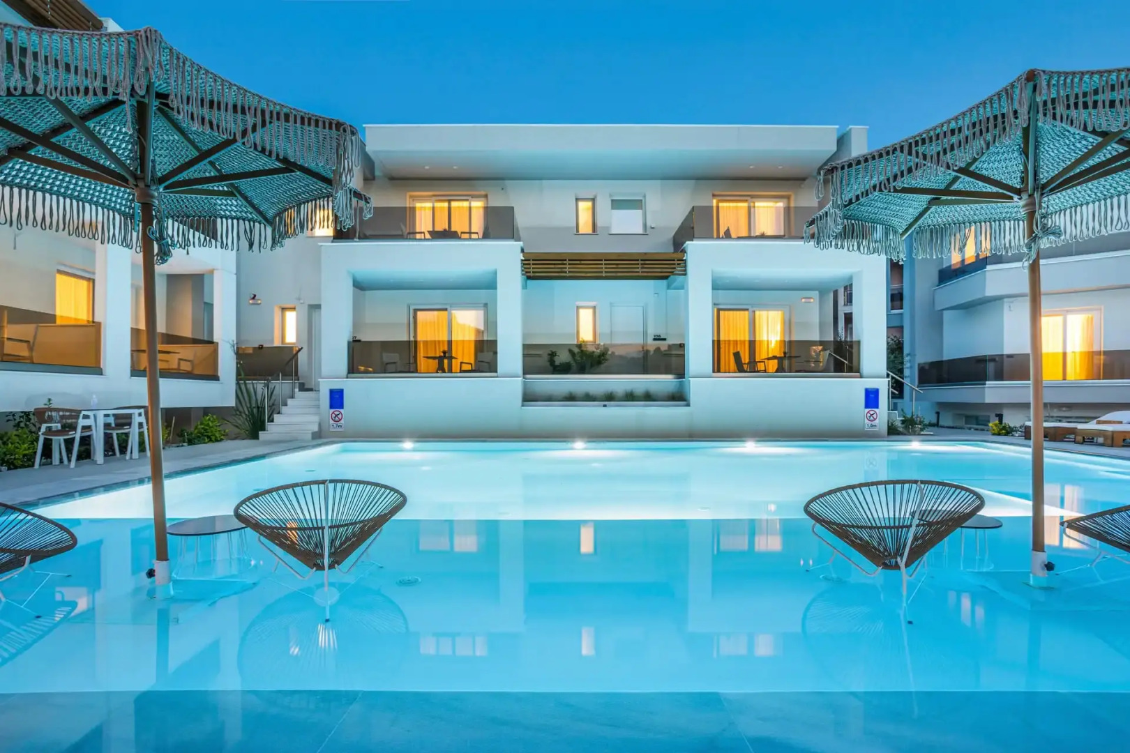 Mirablue Luxury Residences