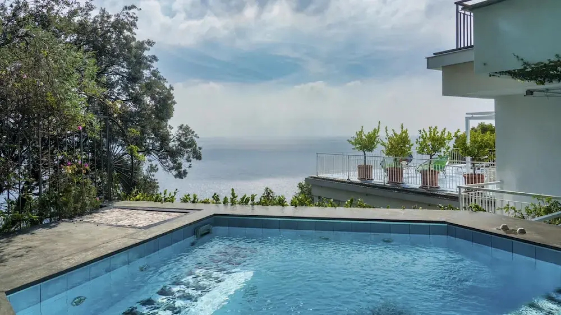 Villa Ponti 6 Emma Villas