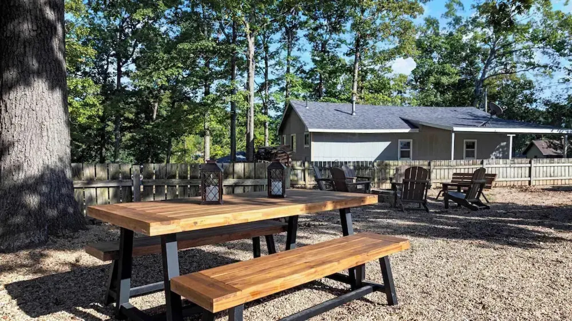 White Oak Landing Spacious 6 BDR w/ Boat Slip!