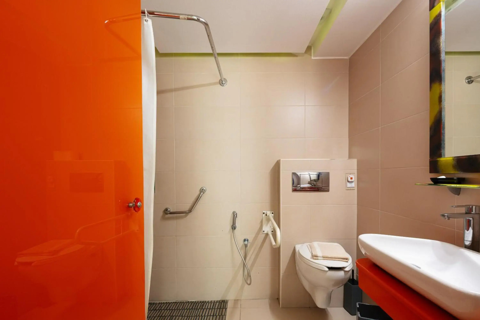 Steris Elegant Beach Hotel