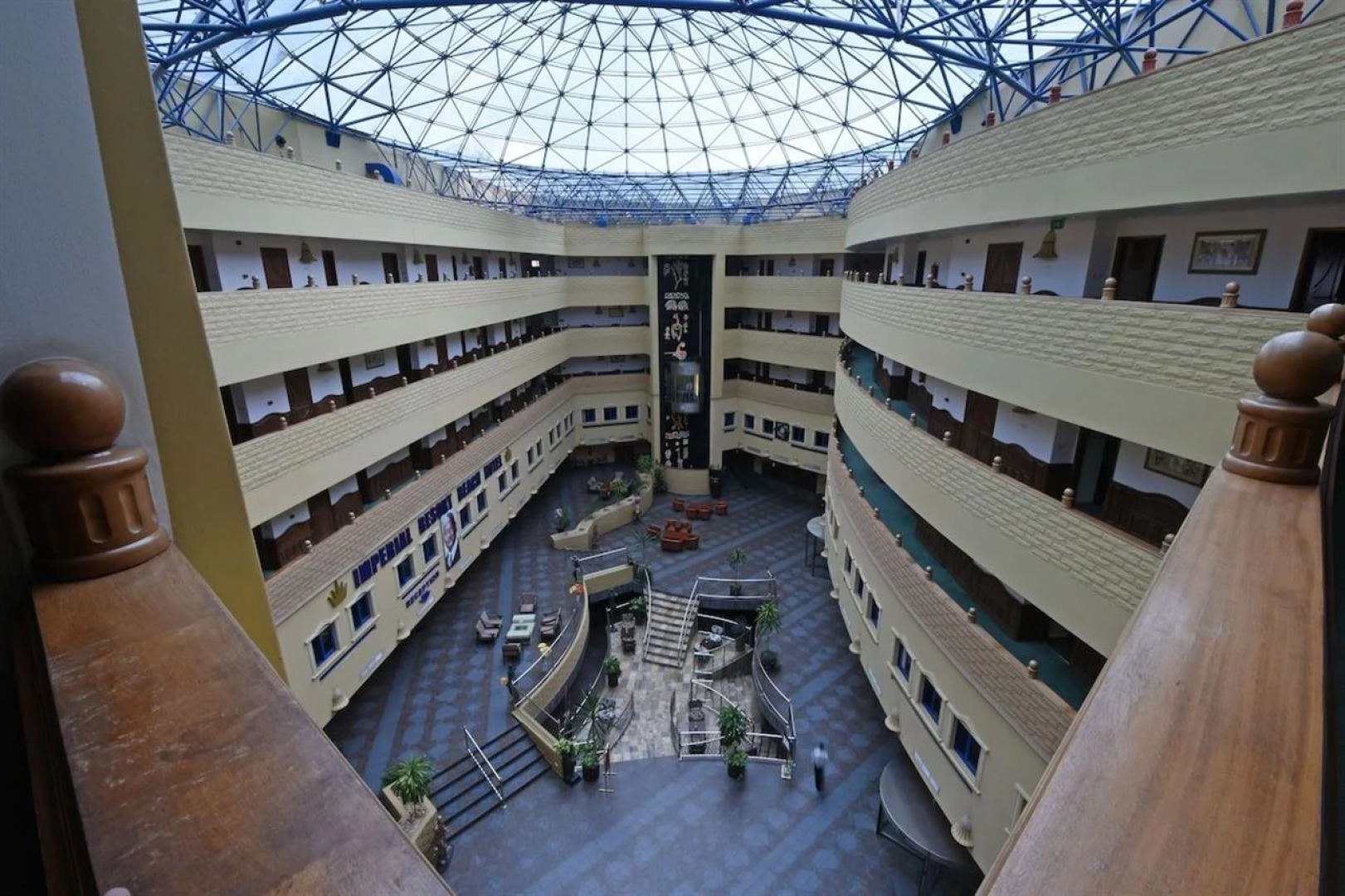 Курортный отель Imperial Resort Beach Hotel