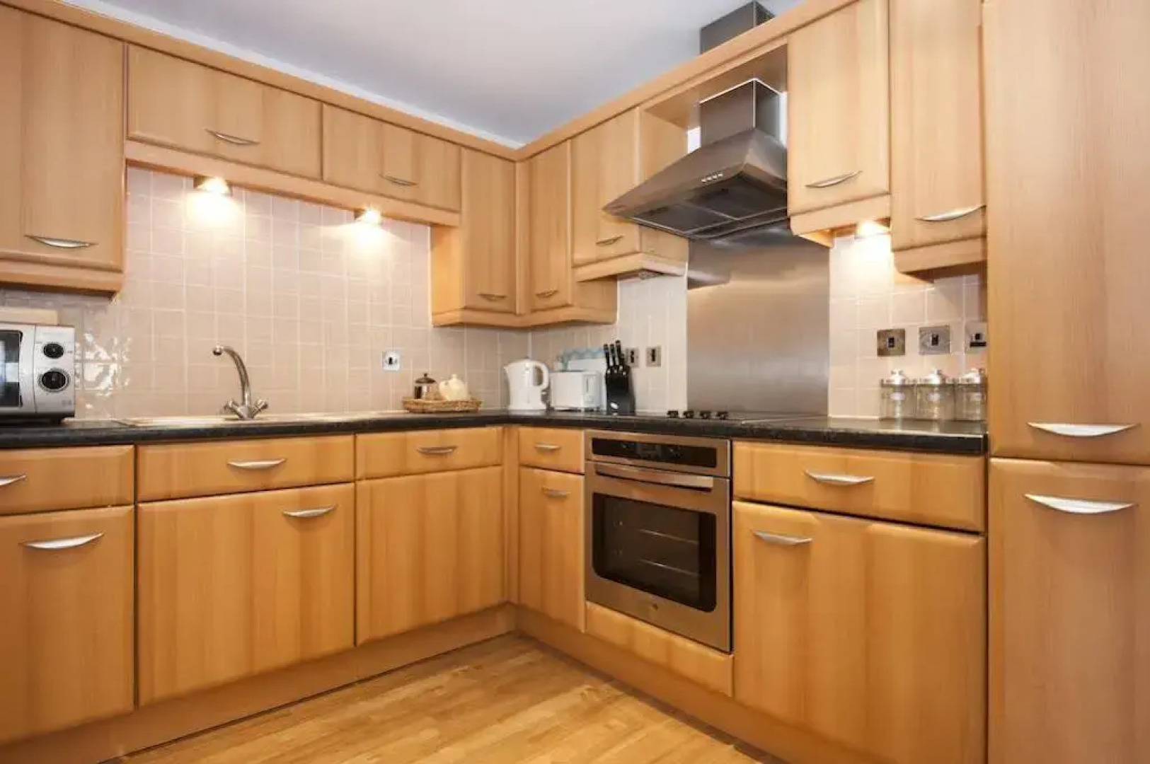 My Place Go - Imperial Court