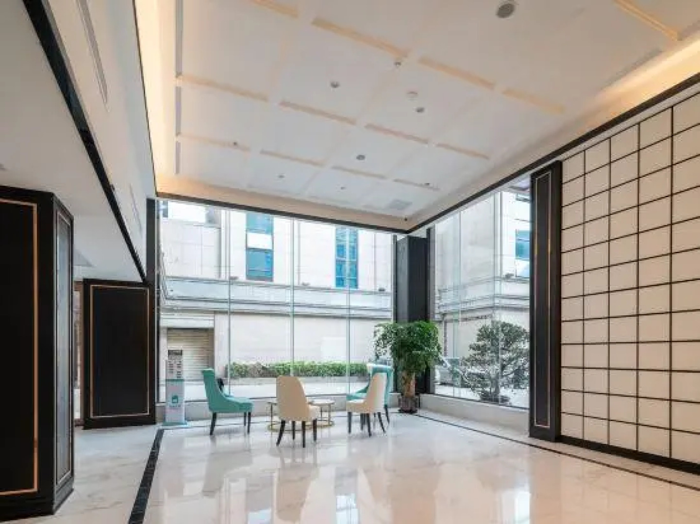 Xana Hotelle (Jinjiang Airport Yangguang Road Food Street)