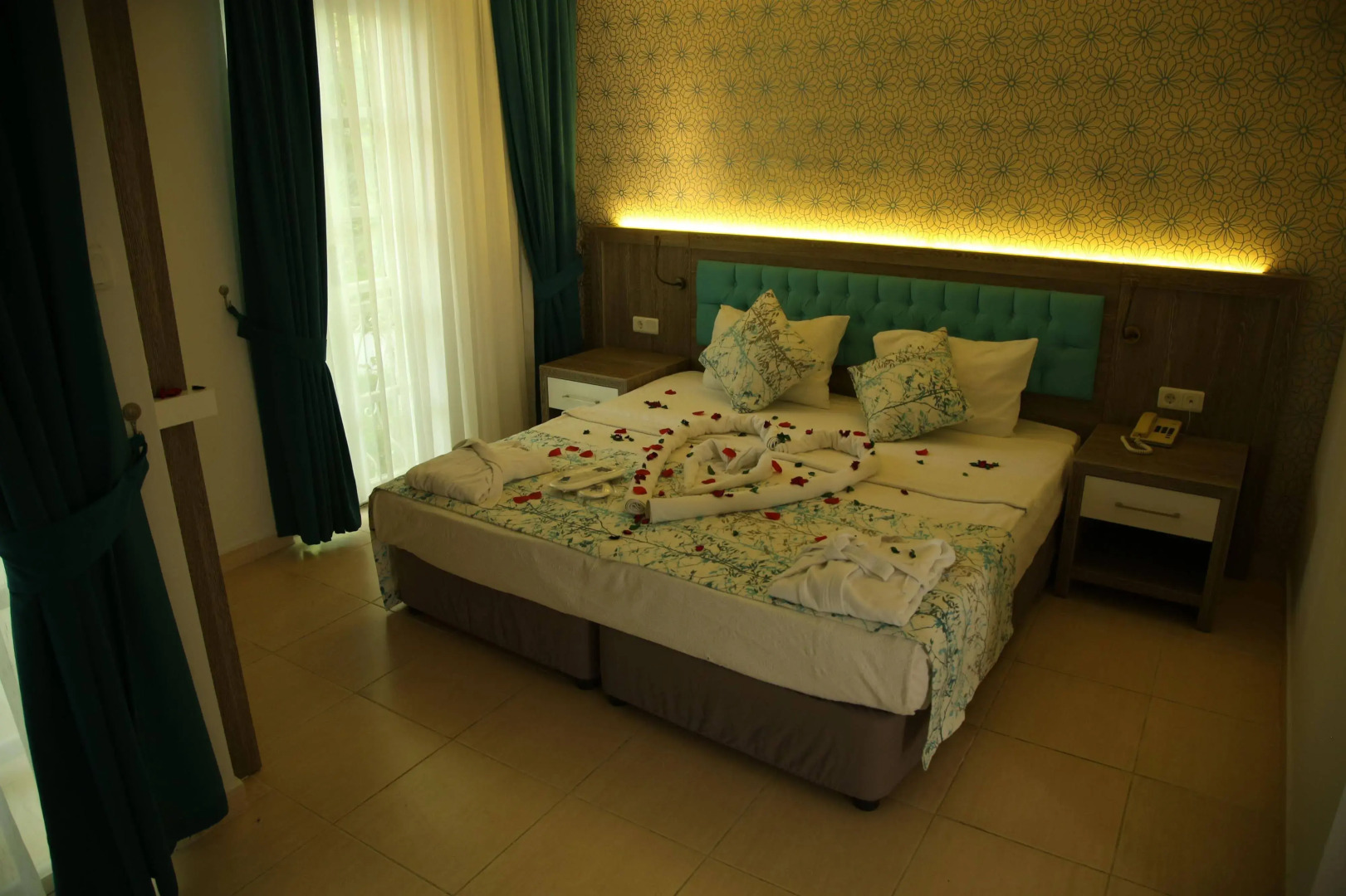 Lykia Botanika Beach & Fun Club