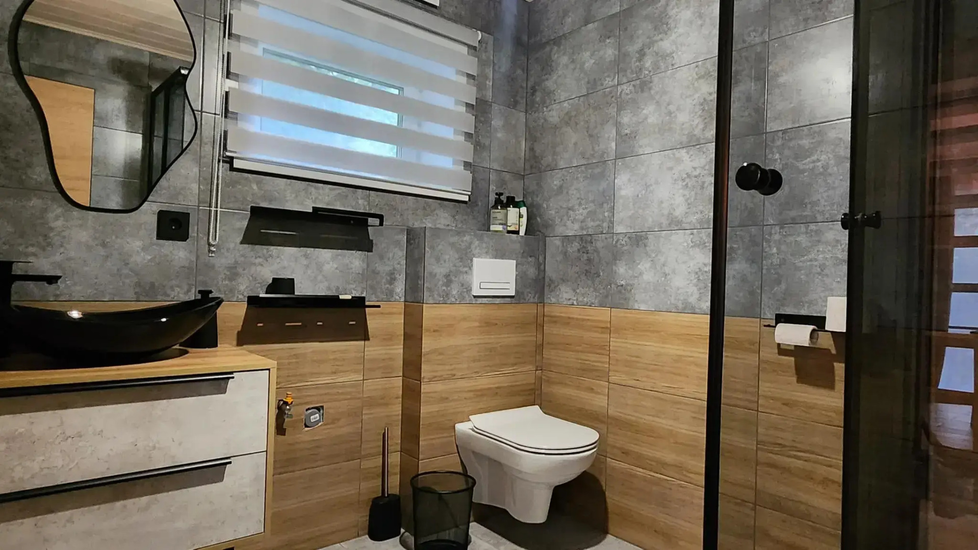 Дом SPA с большой ванной и видом на горы