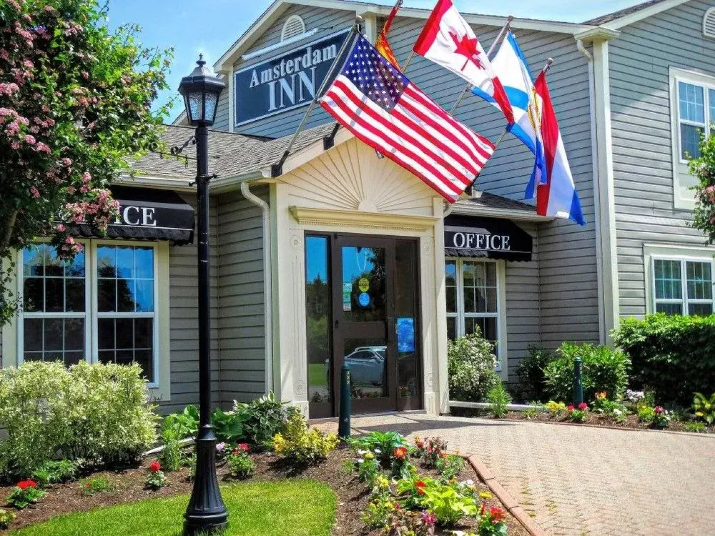 Amsterdam Inn Sussex