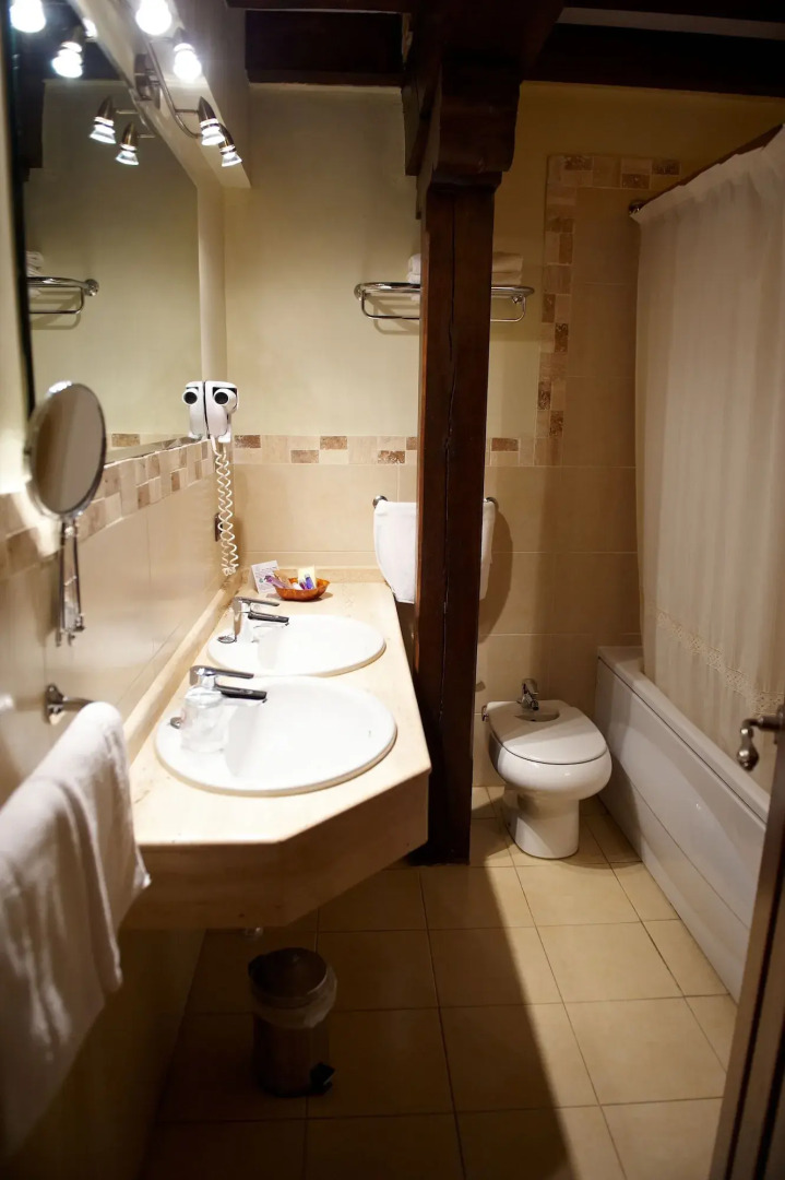 La Casona de Revolgo