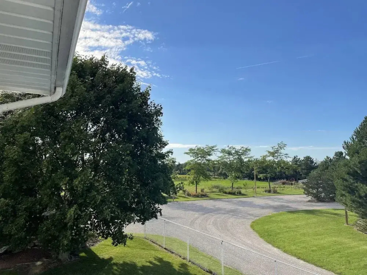 Hessenland Inn & Schatz Winery