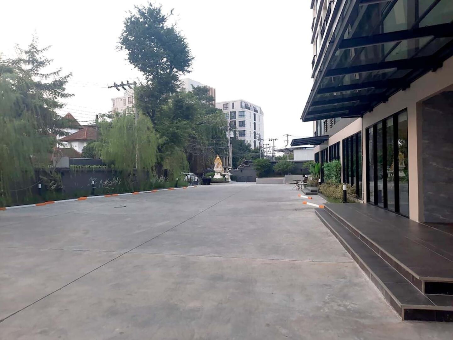 The 9 Residence Hotel