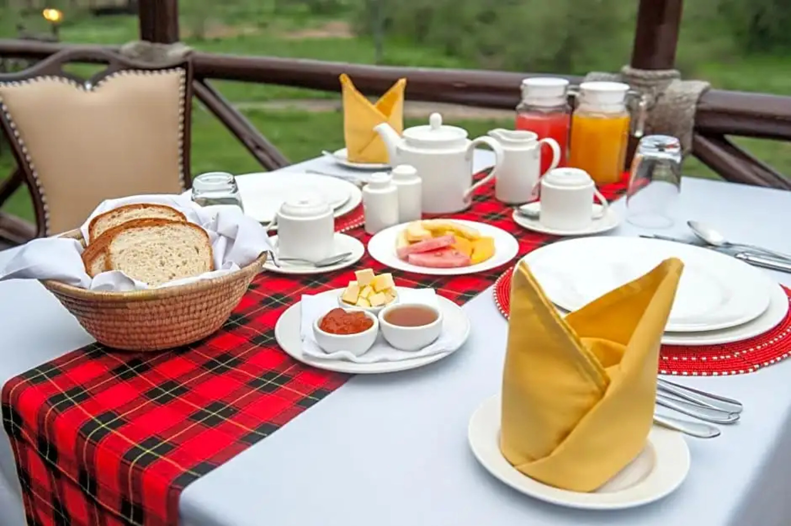 Lake Ndutu Luxury Tented Lodge