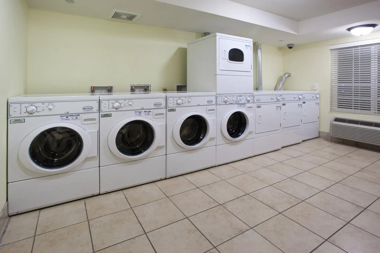 Staybridge Suites Denver International Airport by IHG