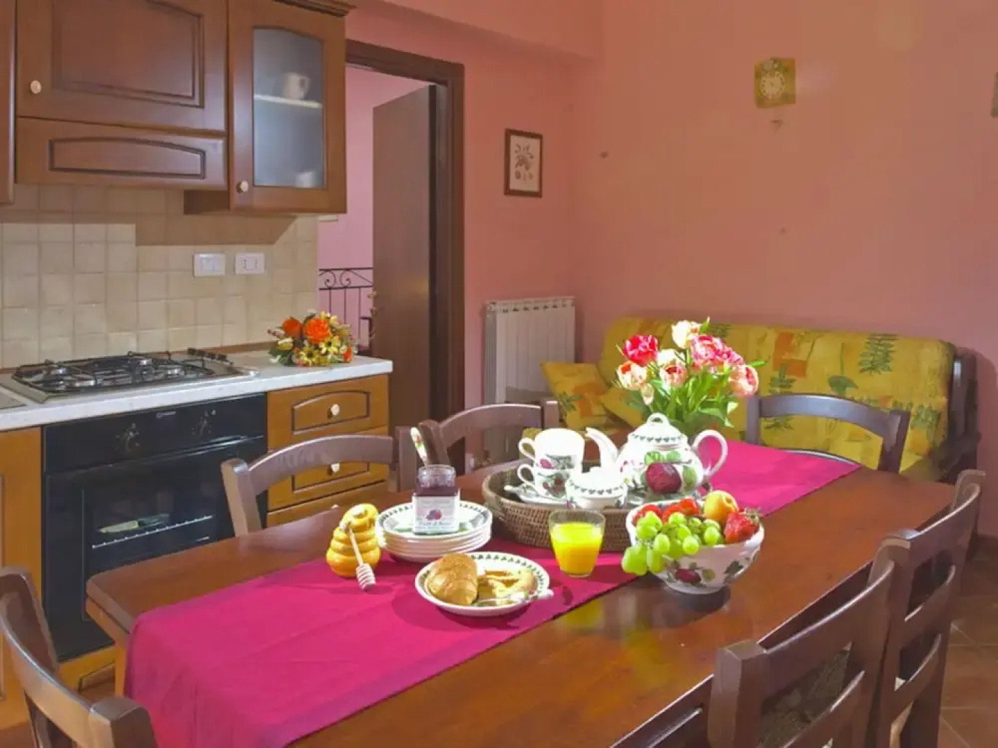 Spacious Farmhouse in Valfabbrica With Pool