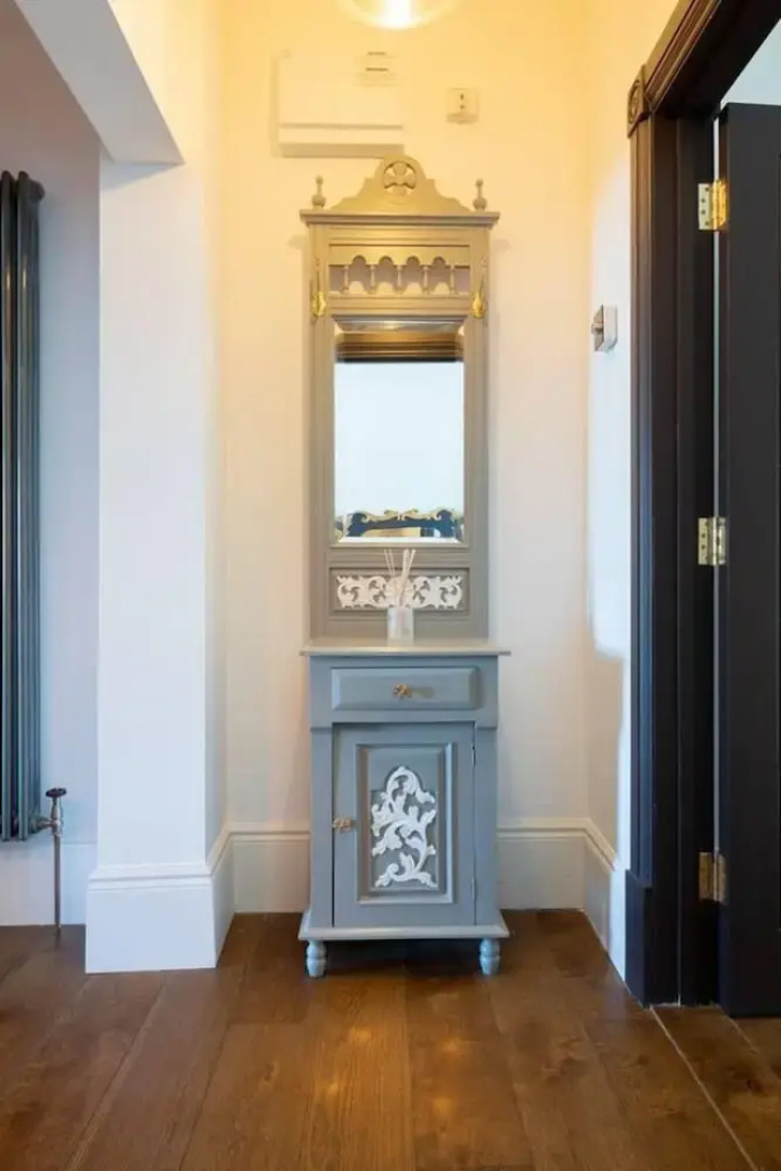 Beachfront Escape & Wow Sea Views, Luxury Retreat