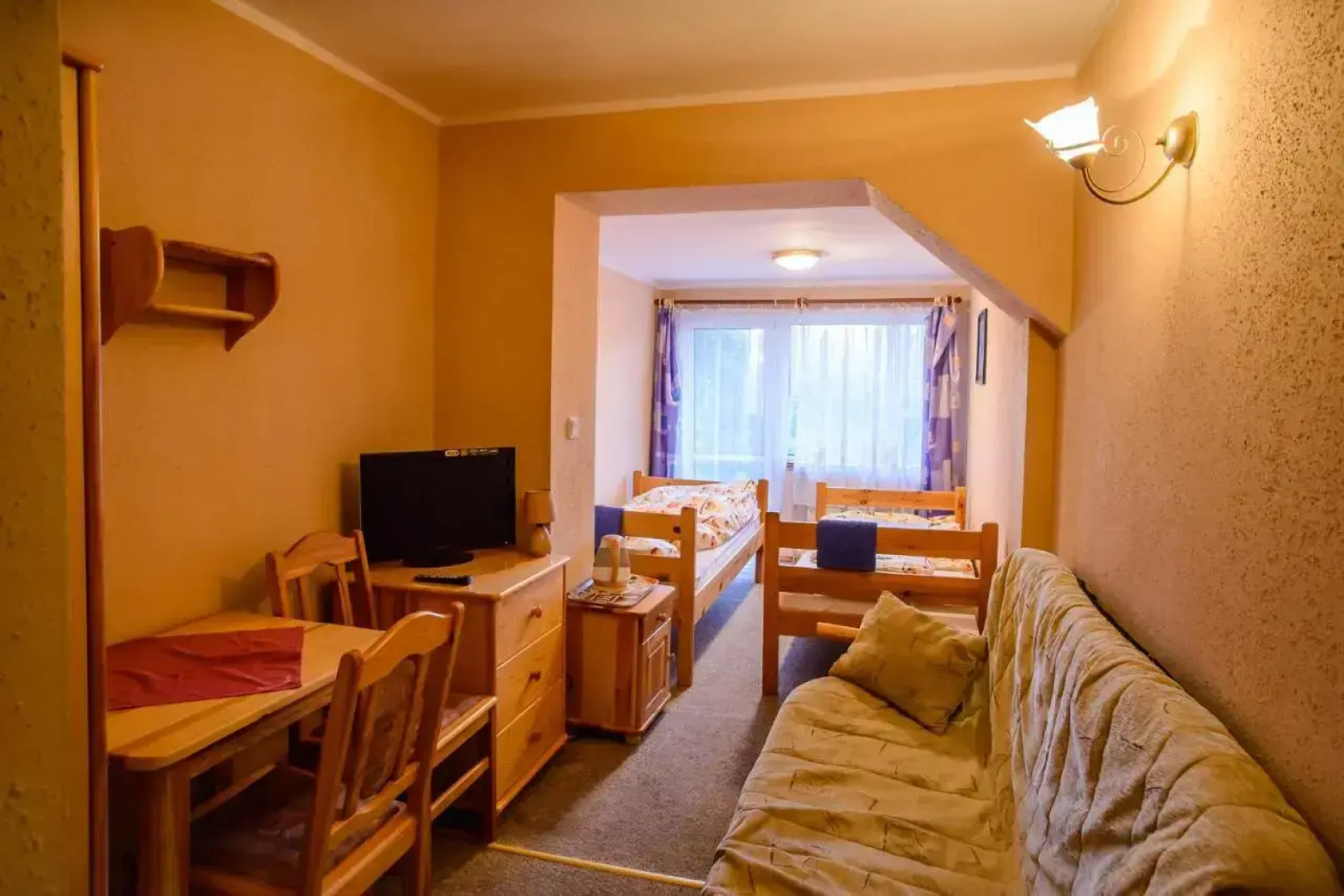 Baryła Chata. Hapka A.