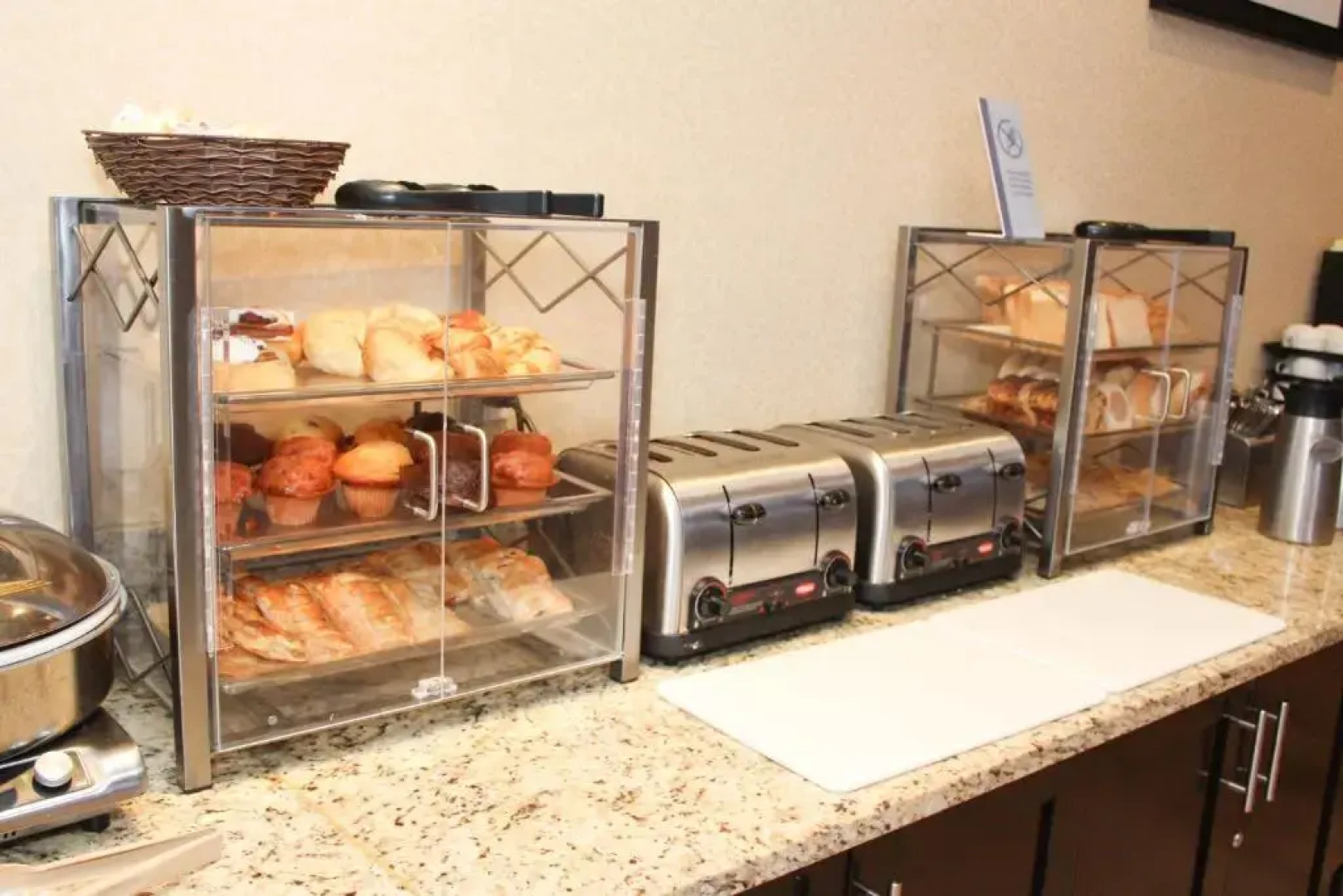 Best Western Sunrise Inn & Suites