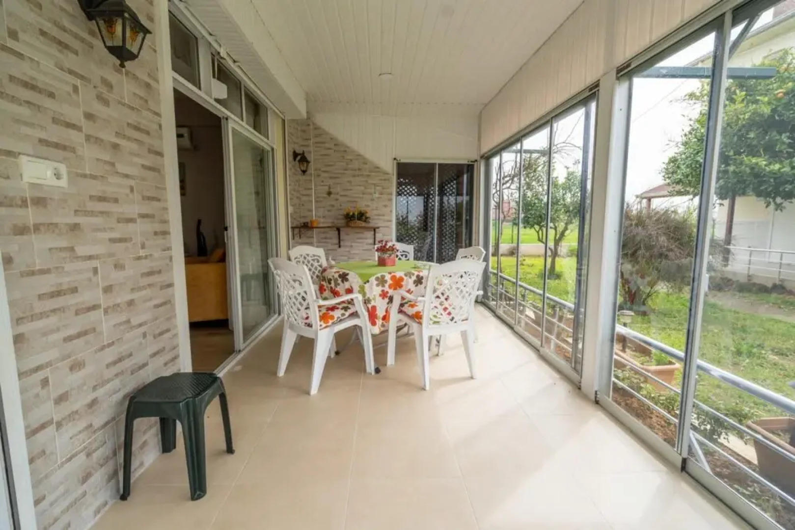 Serene House in Antalya With Shared Pool Garden