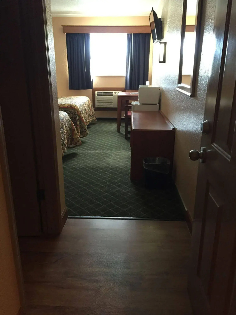 Red River Inn Silt-Rifle