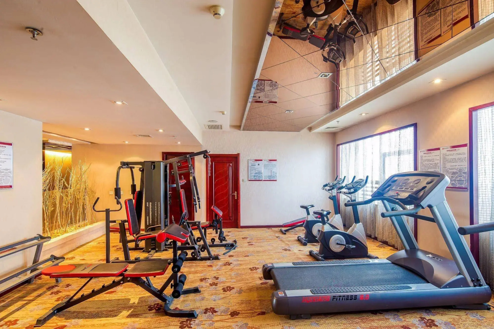 Fengyan Jianguo Hotel