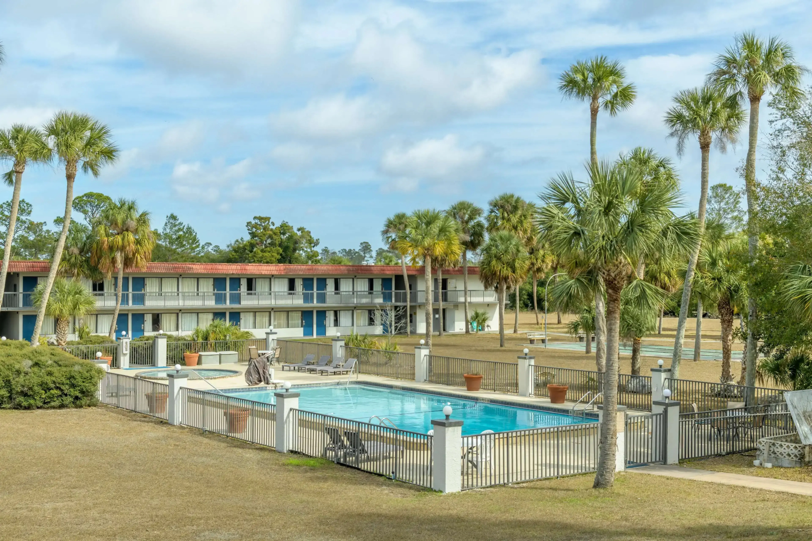 Motel 6 Spring Hill, FL - Weeki Wachee