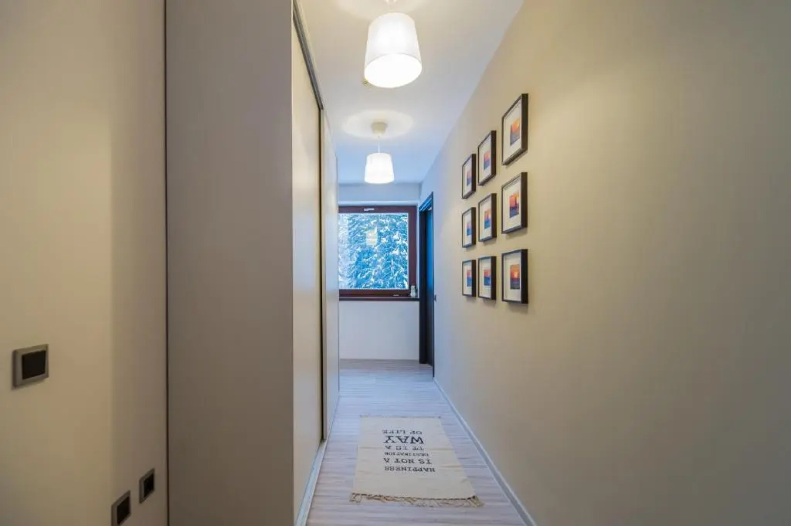 Charming 2-Bedroom, Silver Mountain, A Building