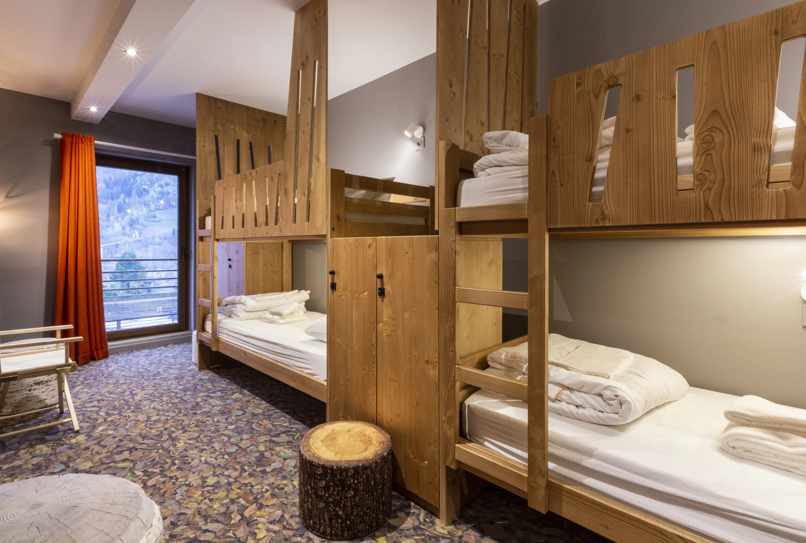 Hotel Base Camp Lodge - Bourg Saint Maurice