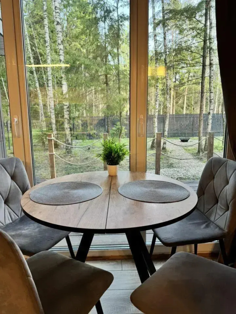 Уютный домик в лесу