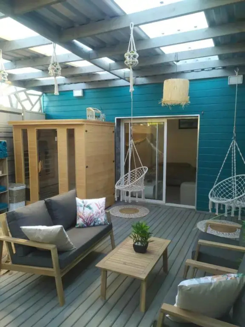 Villa blue tampon974