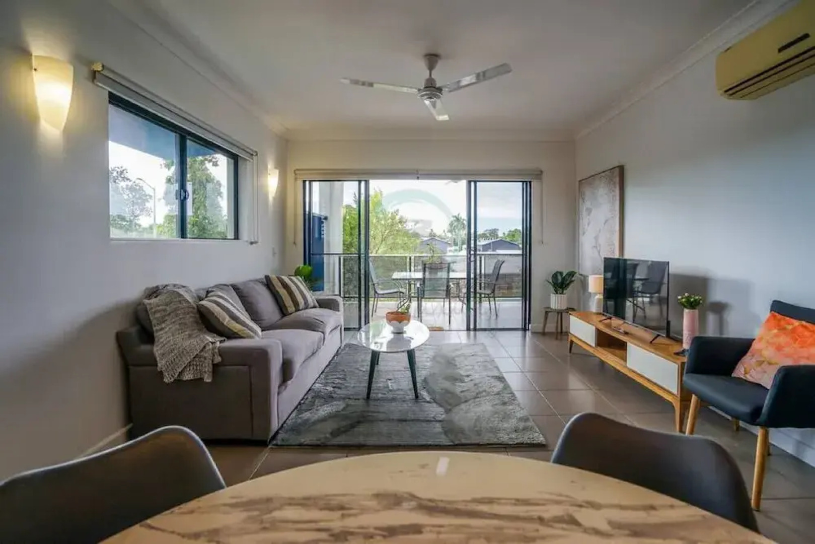ZEN NOMAD - 2BR Nightcliff Apartment