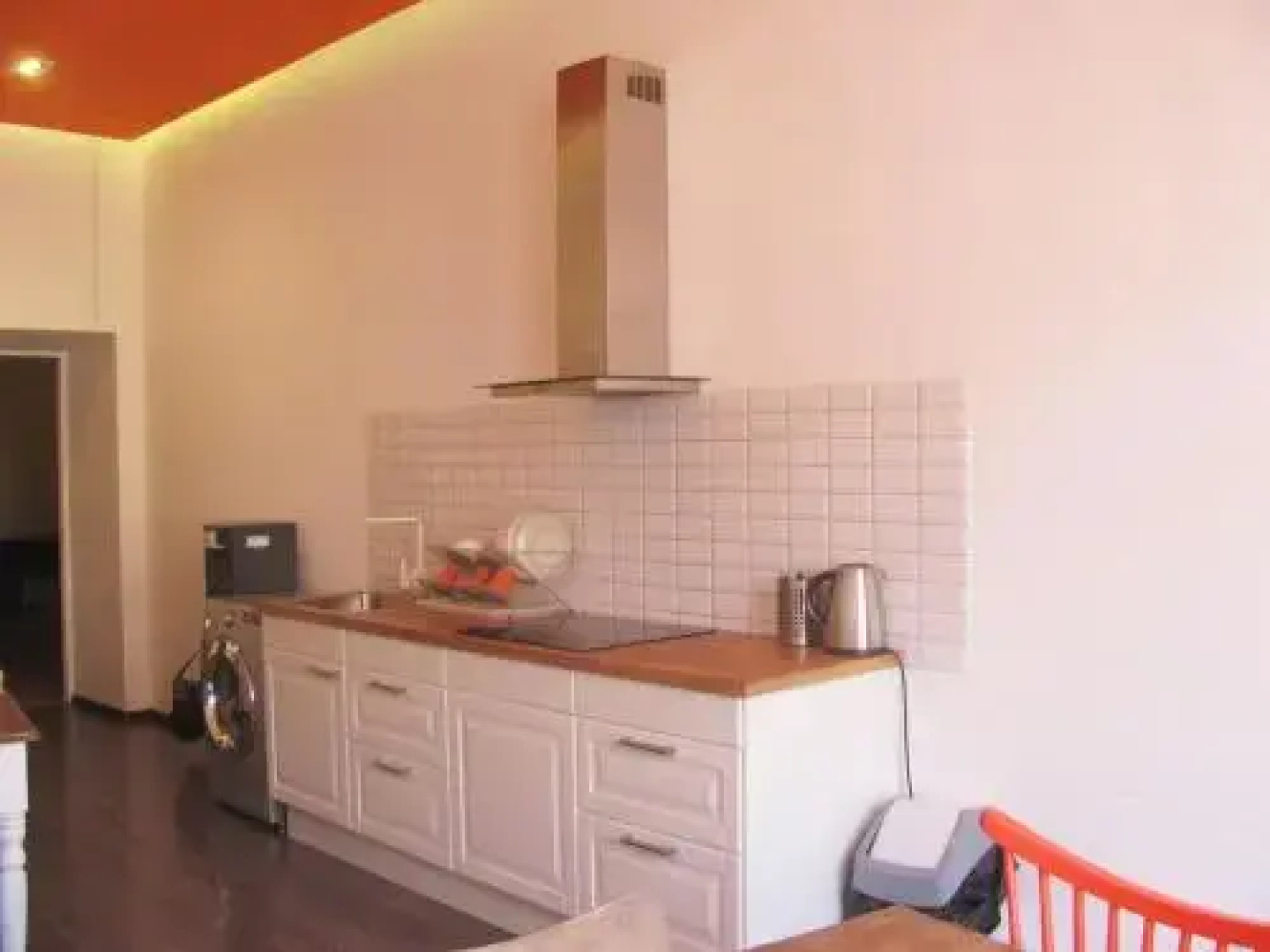 Electric Hostel