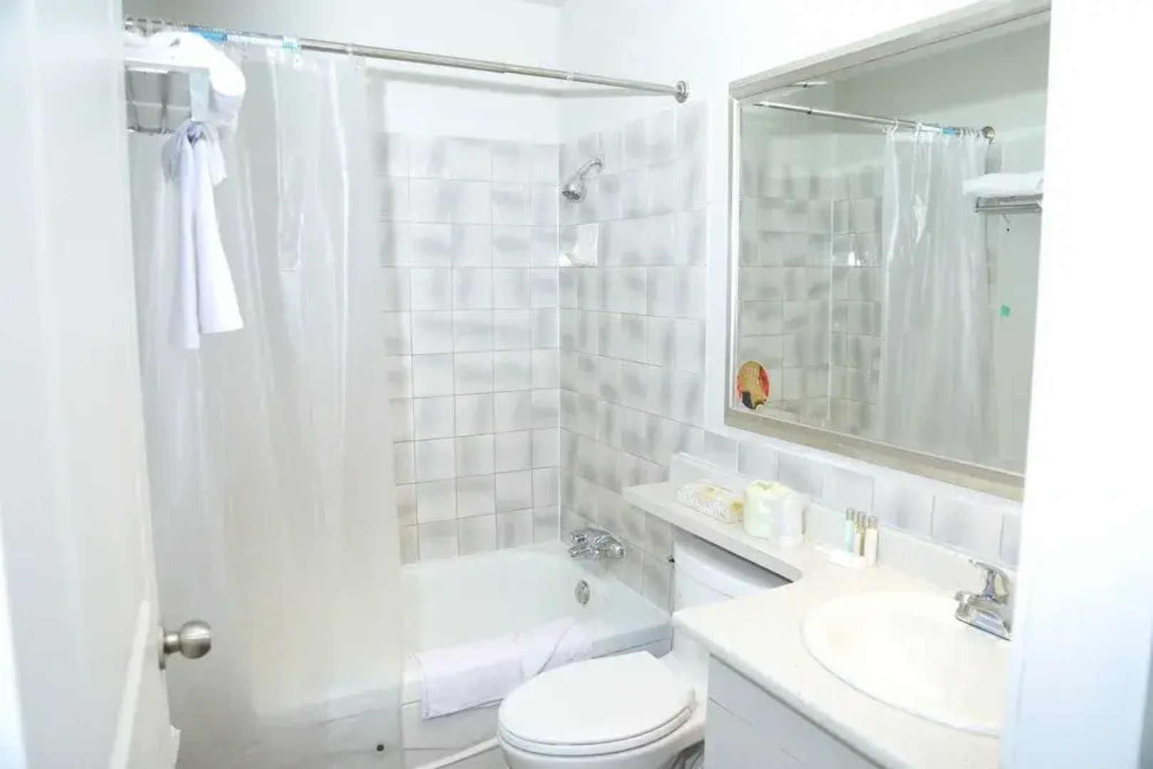 Queensway Court Motel