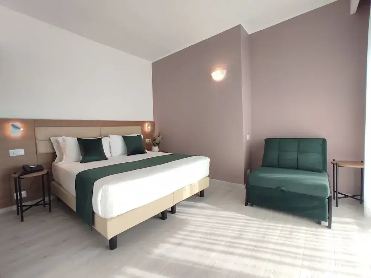 Massimi City Garden Hotel