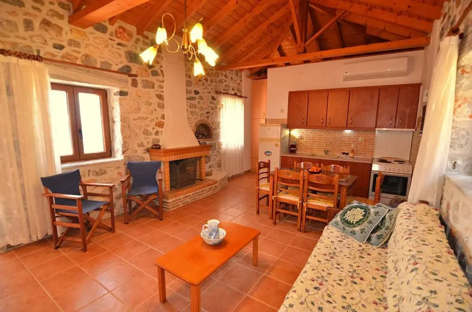 Sofia Limeni Seafront