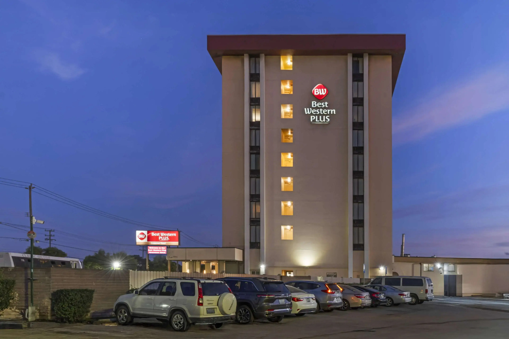 Best Western Plus Grosvenor Airport Hotel