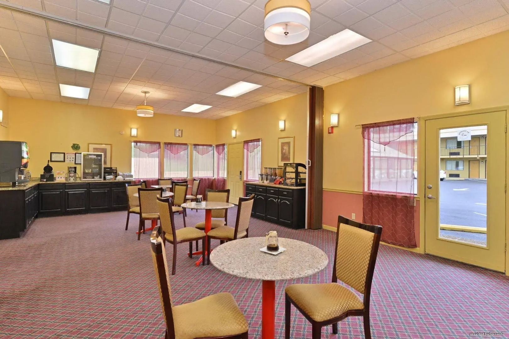 Econo Lodge Inn & Suites near Chickamauga Battlefield
