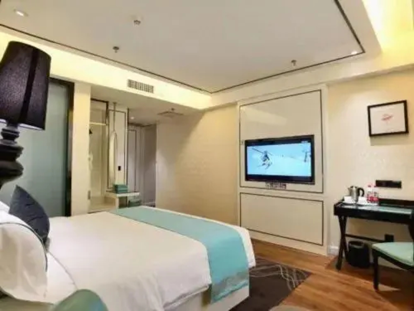 Xana Lite Korla Shihua Avenue Longquehe