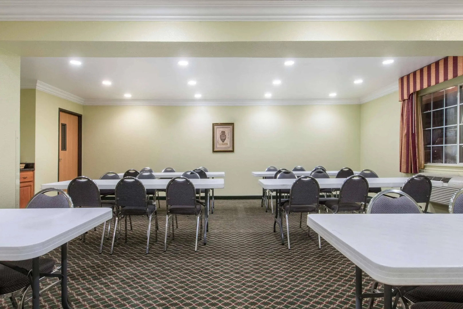 SureStay Plus by Best Western Benbrook Fort Worth