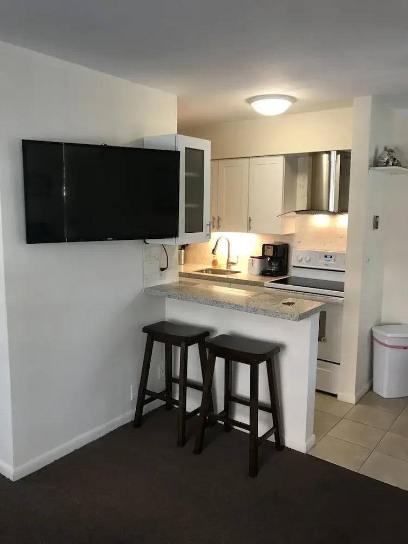 Beachside Gardens Suites