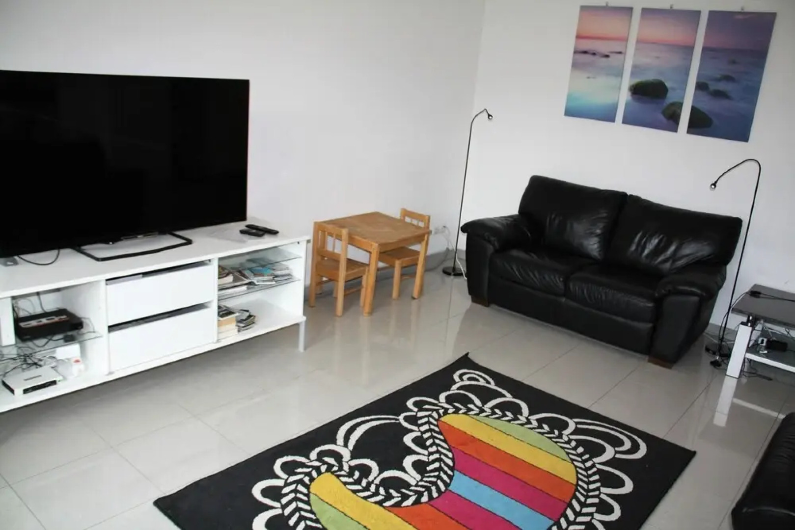 Indoor Swimming Pool, Sauna, Fitness, Private Gardens, Spacious Modern Apartment