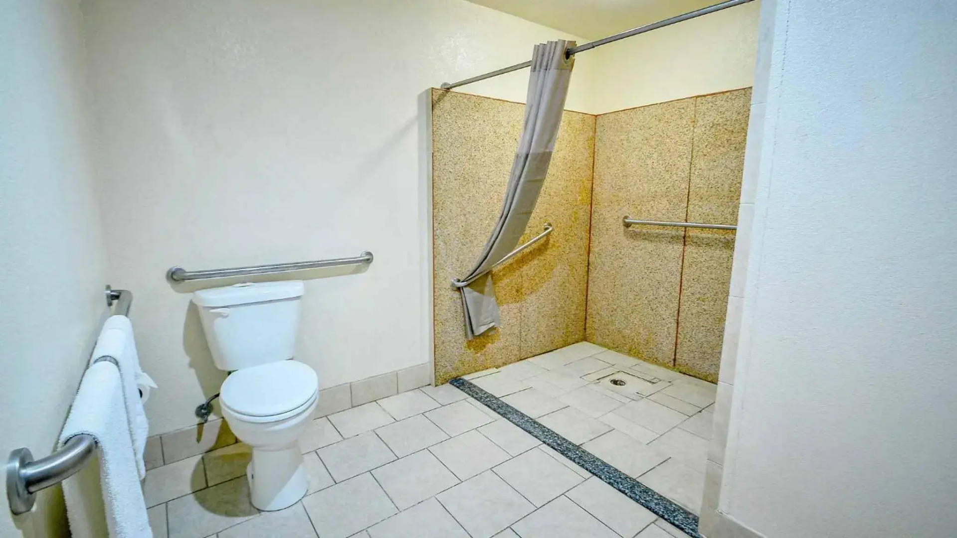 Hiway Inn Express of Atoka