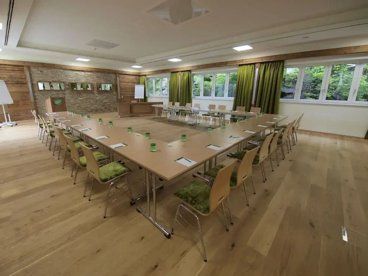 Gartenhotel & Weingut Pfeffel Dürnstein