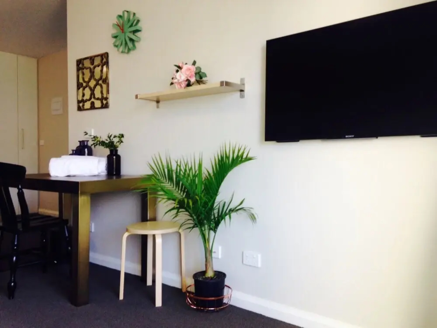 Ivy and Roses Boutique Apartments