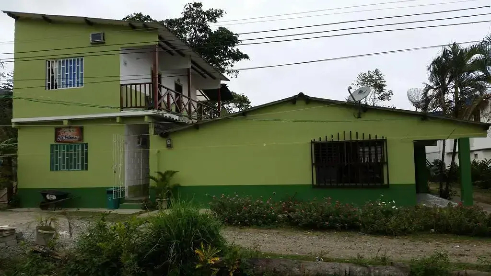 Hospedaje Las Palmeras